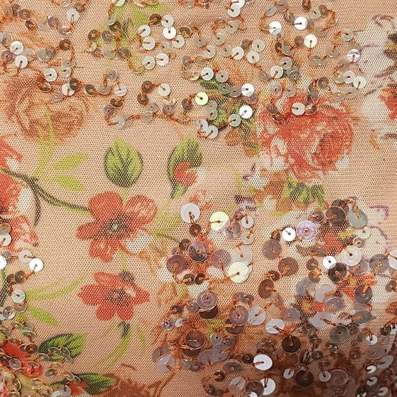 NWT Mac Duggal Floral Print Sequined Puff Sleeve Gown Size 6 Apricot - Picture 7 of 16